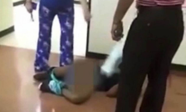 Προσπάθησε να βιάσει ένα 13χρονο κορίτσι και δείτε τι έπαθε! (video)