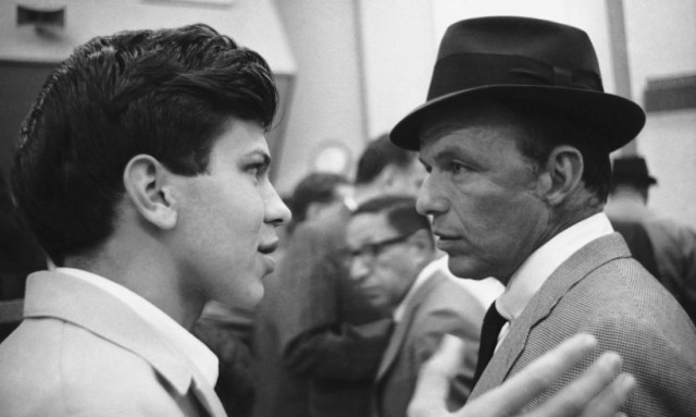 Πέθανε ο γιος του Φρανκ Σινάτρα (vid)