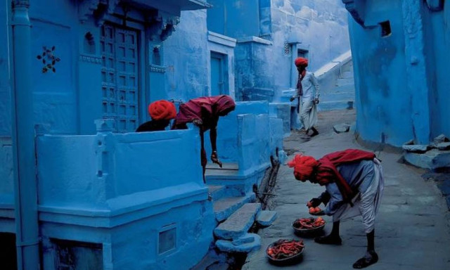 Το απέραντο γαλάζιο που δεν θα βρεις ποτέ στην Ελλάδα