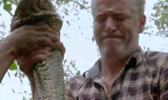 Αμαζόνιος: Ήρθε αντιμέτωπος με το «μεγαλύτερο φίδι στον κόσμο» (pics+vid)