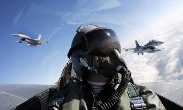 Νέες παραβιάσεις απο τουρκικά αεροσκάφη στο κεντρικό Αιγαίο