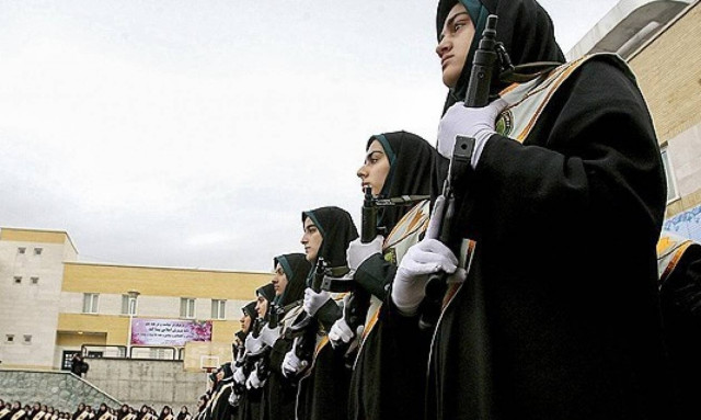 Τρόμος στον Καναδά: Αποφυλακίστηκε επικίνδυνη «μαύρη χήρα» ετών 80!