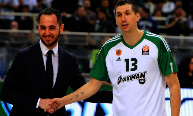 Stoiximan.gr: O Mεγάλος Χορηγός βραβεύει το Μεγάλο Αρχηγό!