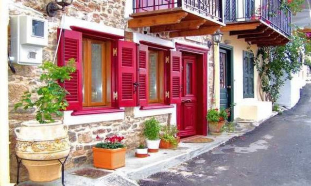 Οι δημοφιλέστεροι προορισμοί για το τριήμερο της 25ης Μαρτίου