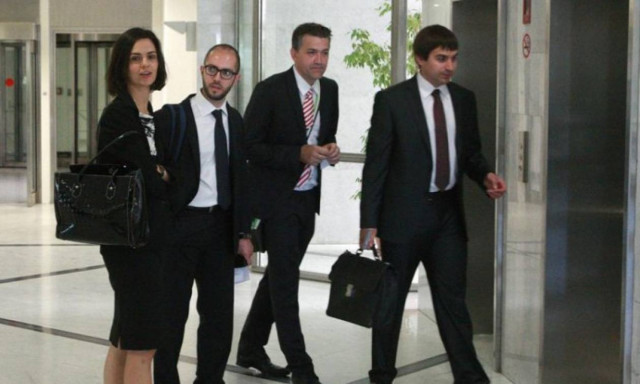 Ξεκίνησε η συνάντηση του οικονομικού επιτελείου της κυβέρνησης με τους επικεφαλής των θεσμών