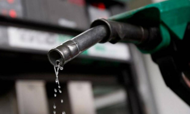 Αντίθετοι οι πρατηριούχοι σε αύξηση της φορολογίας στα καύσιμα