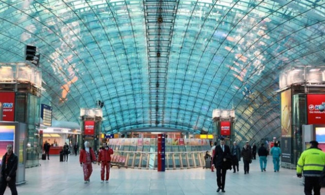 Εκρήξεις Βρυξέλλες: Ενισχύονται τα μέτρα ασφαλείας στο αεροδρόμιο της Φρανκφούρτης