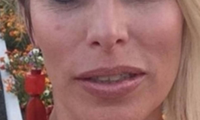 ΘΡΗΝΟΣ: Σκοτώθηκε πασίγνωστη παίκτρια ριάλιτι (photo)