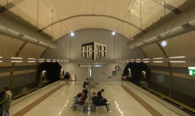 Λήξη συναγερμού στο μετρό της Αθήνας: Το «ύποπτο» αντικείμενο ήταν ένα άδειο κουτί
