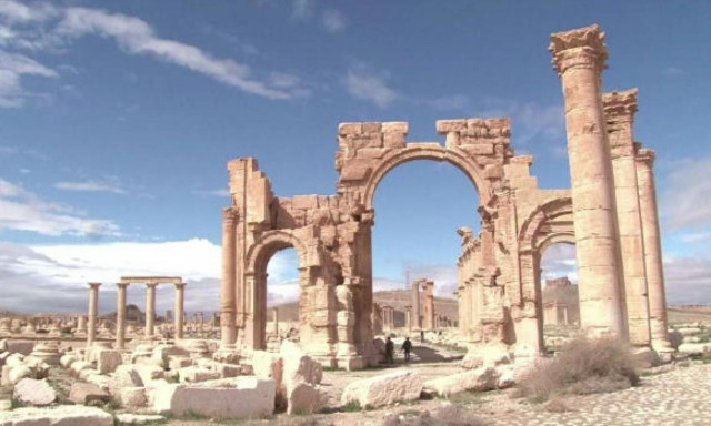 Ανακαταλαμβάνουν την Παλμύρα οι δυνάμεις του Άσαντ