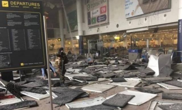Brussels attacks: Airport will not open before Tuesday (29/03/2016)