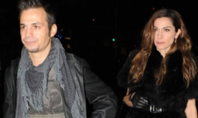 Total Black Style: Η Δέσποινα Βανδή και ο Ντέμης Νικολαΐδης σε βραδινή τους έξοδο