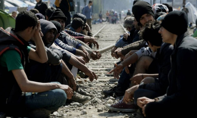 «Έχασαν τη μπάλα» στη κυβέρνηση - Περιμένουν επενδύσεις από… μετανάστες!