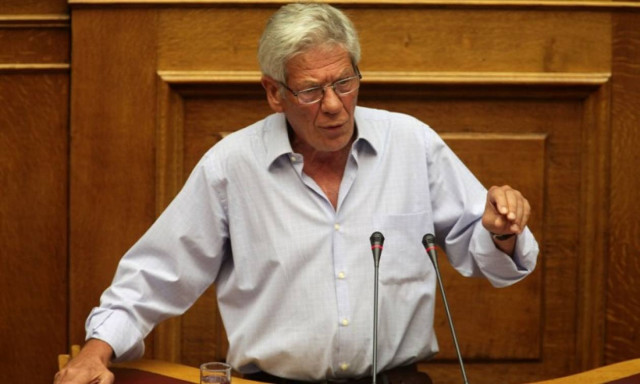 Έλεος Κύριοι του ΣΥΡΙΖΑ: Ο Μάκης Μπαλαούρας προτιμά το «σκέτο» Μακεδονία!