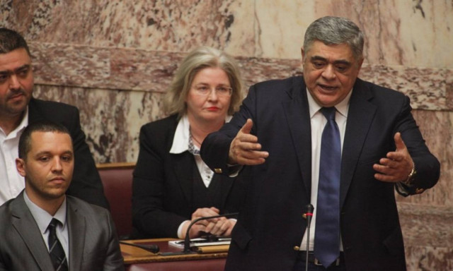 Συζήτηση Βουλή - Μιχαλολιάκος: Μετωπική επίθεση στον Κυριάκο Μητσοτάκη