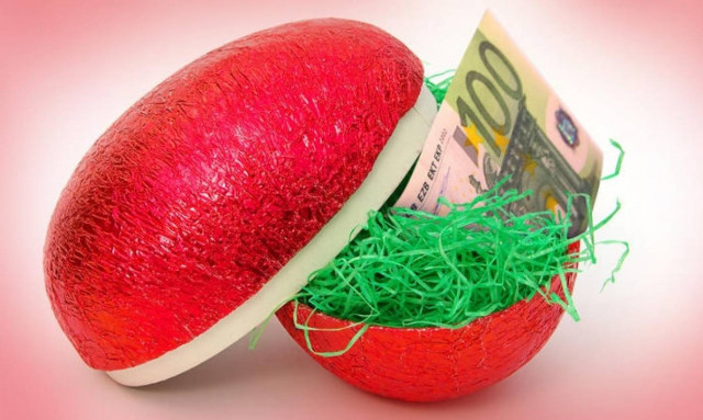 Δώρο Πάσχα 2016: Ποιοι το δικαιούνται, πότε θα καταβληθεί και πώς υπολογίζεται