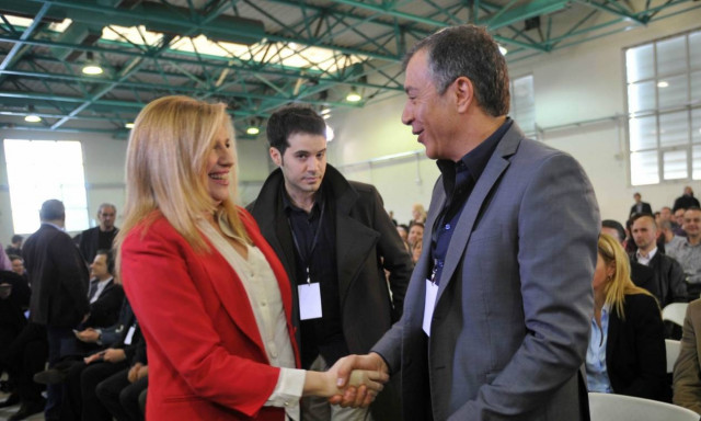 «Κλείδωσε» το ραντεβού Γεννηματά - Θεοδωράκη για αύριο Πέμπτη