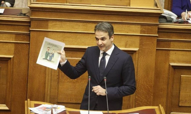 Τι απαντάει ο Αρκάς για το σκίτσο που χρησιμοποίησε ο Μητσοτάκης στη Βουλή