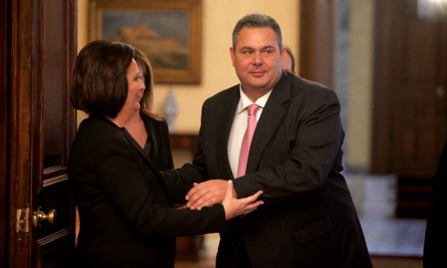 Υπόθεση Μουζάλα: Καμμένος πίνει, Χρυσοβελώνη κερνάει!