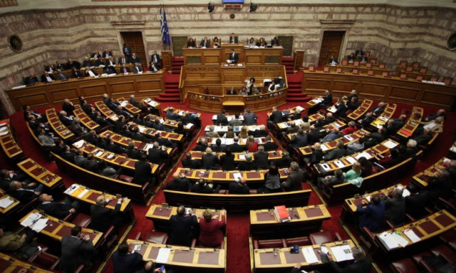 Η διαπλοκή μπορεί πλέον να «κοιμάται»… ήσυχη