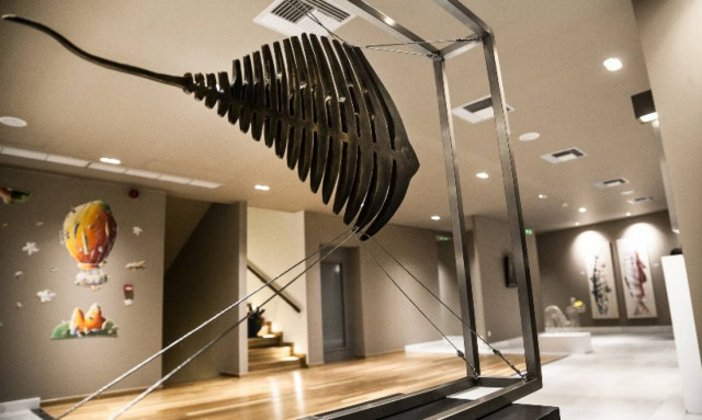 Έκθεση Τέχνης στο «Varoulko Seaside» μέχρι τις 10 Μαΐου