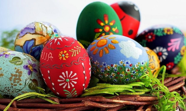 Εορταστικό ωράριο Πάσχα: Πώς θα λειτουργήσουν τα καταστήματα