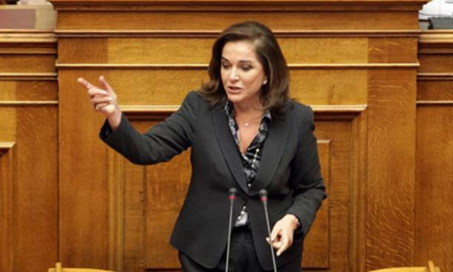 Προσφυγικό - Μπακογιάννη: Δεν θα επιτρέψουμε να γίνει πάρτι εκατομμυρίων στην πλάτη των προσφύγων