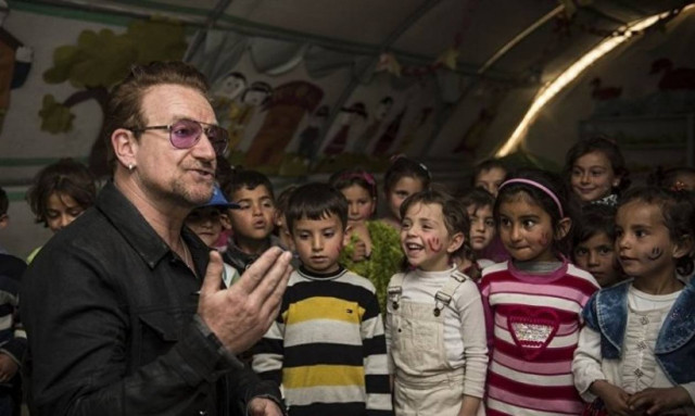 Μπόνο: «Μάθημα για τον κόσμο» η στάση της Τουρκίας απέναντι στους πρόσφυγες (Vid)