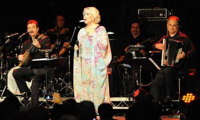 Αυστραλία: Μάγεψαν Μαρινέλα και Ζαχαράτος την Ομογένεια