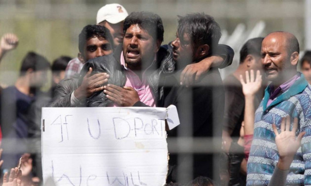 Έφθασαν στην Ολλανδία οι πρώτοι Σύριοι από την Τουρκία