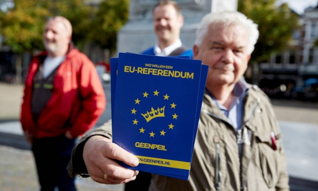 Δημοψήφισμα υψηλού ρίσκου για την ΕΕ διεξάγεται σήμερα στην Ολλανδία (Vid)