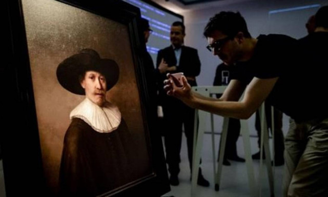 Αλγόριθμος… καλλιτέχνης ζωγράφισε πίνακα του Ρέμπραντ! (video)
