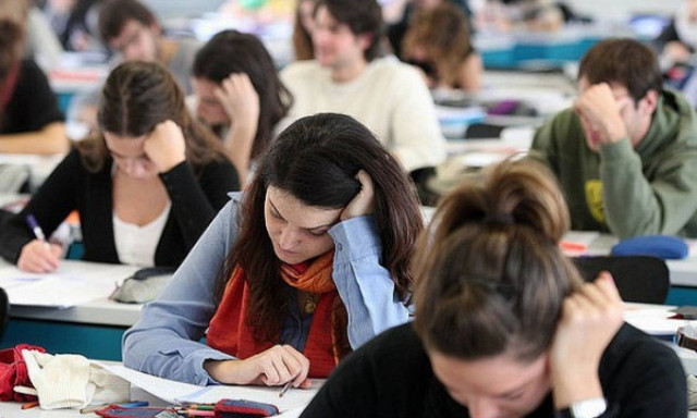 Πανελλήνιες 2016: Περισσότεροι υποψήφιοι θα μετακινηθούν φέτος δωρεάν