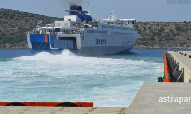 Χίος: 225 Σύροι μετανάστες αναχώρησαν οικειοθελώς για τη Λέρο - Αντιδρά ο δήμαρχος του νησιού
