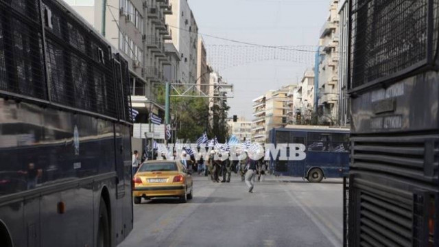 Υπαινιγμοί ΣΥΡΙΖΑ για τη στάση της ΕΛ.ΑΣ στη «συγκέντρωση μίσους» της Χρυσής Αυγής