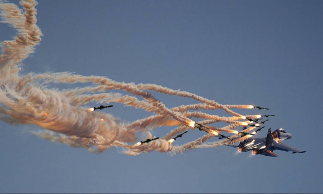 Οι Ρώσοι Ιππότες: 25 χρόνια κόβουν την ανάσα ακροβατώντας στον αέρα (Pics)