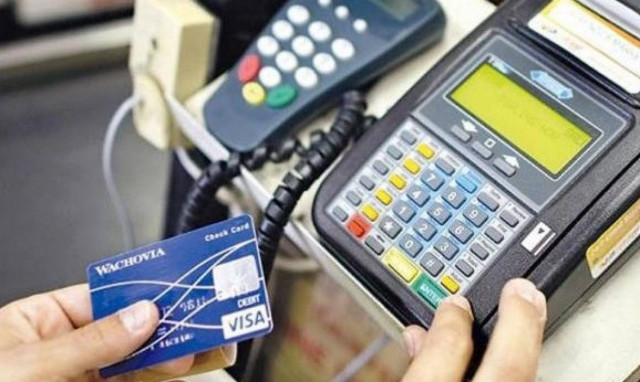 Τέλος τα μετρητά στις συναλλαγές με το Δημόσιο - Υποχρεωτικά τα μηχανήματα POS για τις επιχειρήσεις