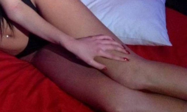 Ελληνίδα σοκάρει: «Παίζω σε πορνό ταινίες για να μην...»