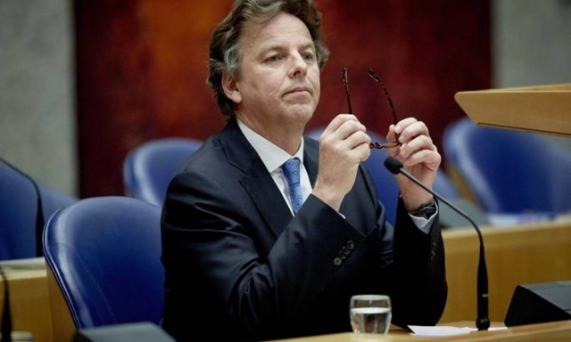 Μεγαλύτερη βοήθεια στην Ελλάδα για το προσφυγικό επιθυμεί ο Ολλανδός ΥΠΕΞ