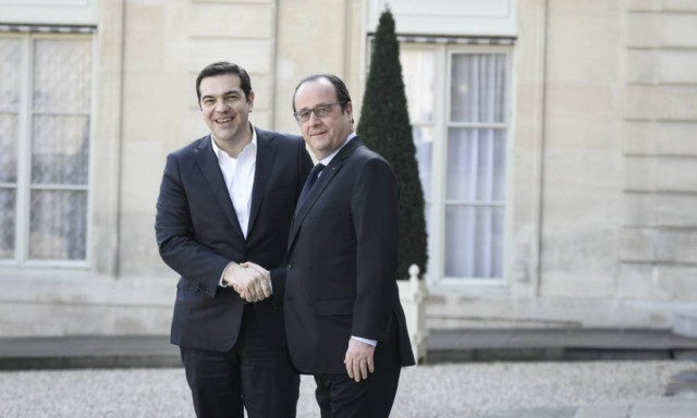 Στη Γαλλία ο Αλέξης Τσίπρας για συναντήσεις με Ολάντ και Σουλτς