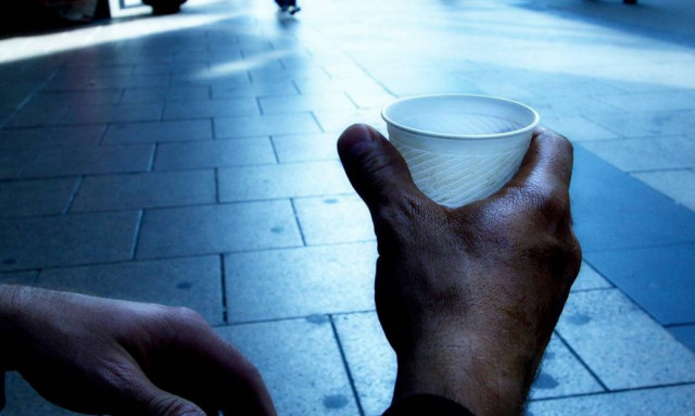 Eurostat: Φτωχός ένας στους πέντε Ελληνες