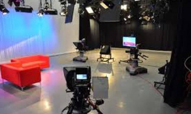 «Παράθυρο» για θεματικές τηλεοπτικές άδειες εθνικής εμβέλειας