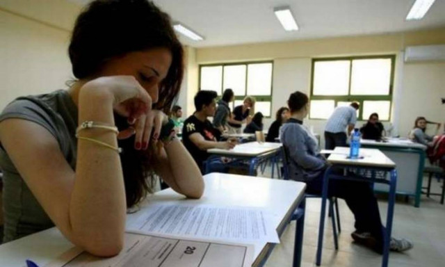 Πανελλαδικές 2016: Ποιοι θα συμμετάσχουν στις επαναληπτικές εξετάσεις