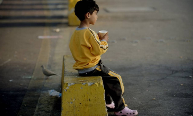 Πειραιάς: Σφραγίδα σε όσους διαμένουν στο λιμάνι για να αποφευχθούν «είσοδοι» από άλλες δομές