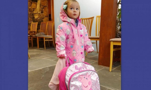 Έτοιμη για το σχολείο η μικρούλα!