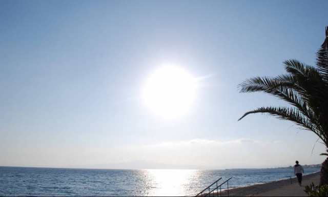 Καιρός: Ανεβαίνει η θερμοκρασία και προσεχώς… μίνι καύσωνας!