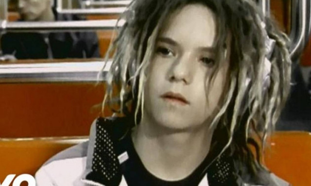 Πέντε τραγούδια που όλοι τραγουδάμε χωρίς να ξέρουμε τους στίχους!