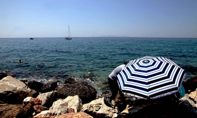 Ανοιξιάτικος καύσωνας: Θα ξεπεράσει τους 30 βαθμούς η θερμοκρασία τη Δευτέρα (pics)