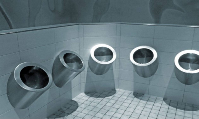 Δέκα περίεργες τουαλέτες στα πιο παράξενα μέρη... (pics)