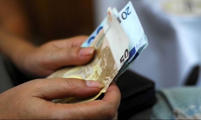 Αρχίζει η καταβολή των οικογενειακών επιδομάτων - Όλα όσα πρέπει να ξέρετε